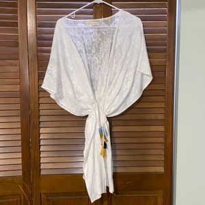 Loves rich white cover up